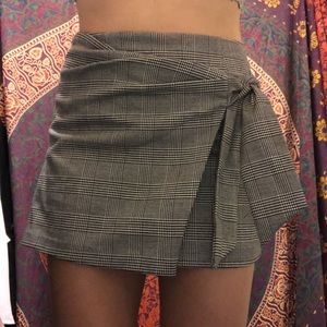Plaid skirt